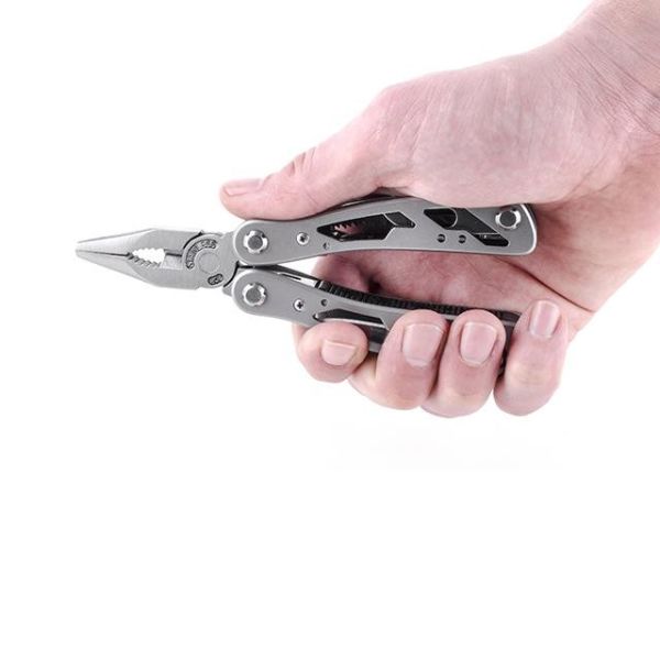 Мультиінструмент 12 в 1 з чохлом. INTERTOOL HT-0540