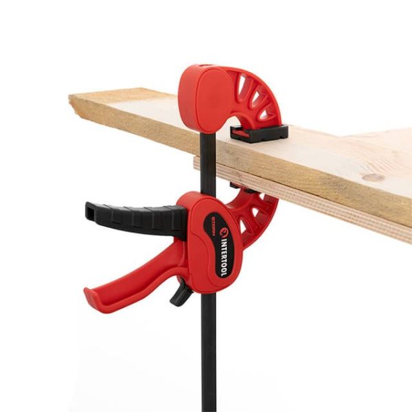 Струбцина автомат 300 * 60мм, зусилля затиску до 70 кг INTERTOOL HT-6130