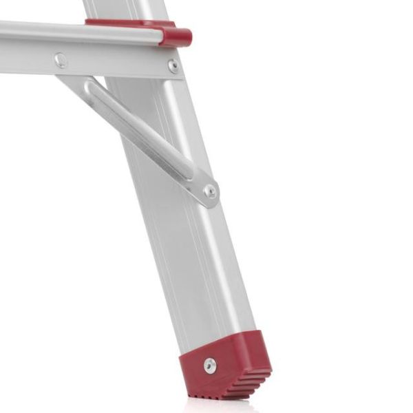 Стрем'янка алюмінієва двостороння 3 сходинки, висота 668 мм INTERTOOL LT-1103