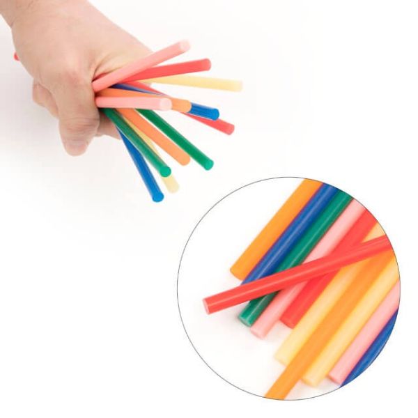 Комплект стрижнів клейових кольорових 7,4 мм * 200 мм, 12 шт INTERTOOL RT-1032